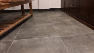 地砖铺贴及地面找平施作