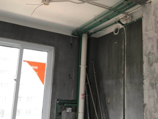 强、弱电路穿线施作