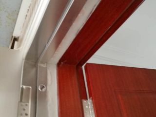 成品门及墙纸铺贴