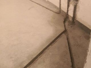水、电管开槽施作