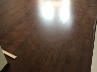 实木复合地板铺设