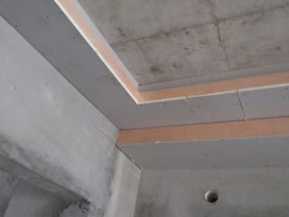 石膏板吊顶施作