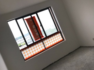 墙、顶面乳胶漆