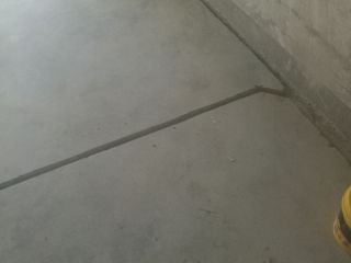 水、电管开槽施工