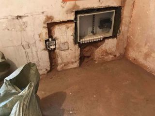 水、电管开槽施工