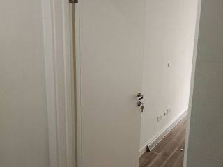 成品门及墙纸铺贴