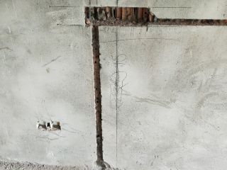 水、电管开槽施作