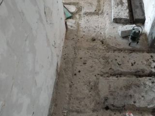 水、电管开槽施作