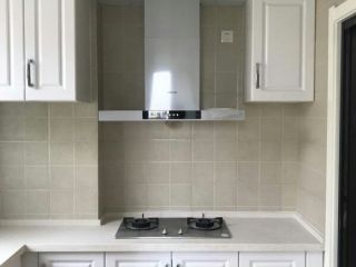 橱柜台面及台盆柜安装