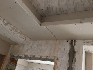 石膏板吊顶施作