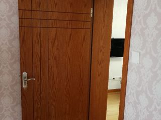 成品门及墙纸铺贴