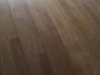 实木复合地板铺设