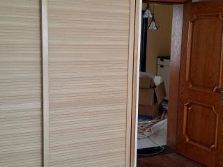 套装门、踢脚线安装