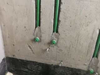 水电线管开槽施工
