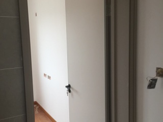 成品门及墙纸铺贴