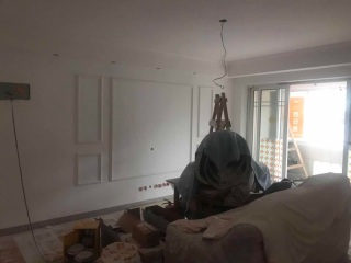 墙、顶面腻子批嵌