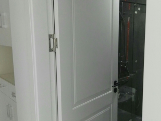 成品门及墙纸铺贴