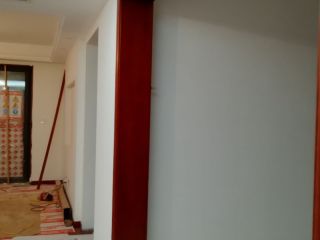成品门及墙纸铺贴