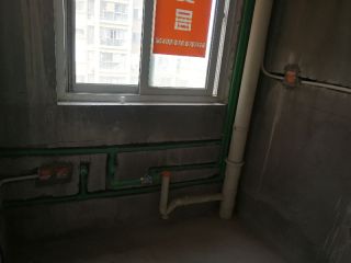 水、电管开槽施作