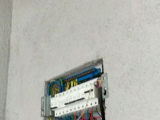 强、弱电布管穿线