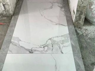 地砖铺贴及地面找平施作