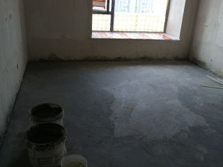 地砖铺贴及地面找平施作