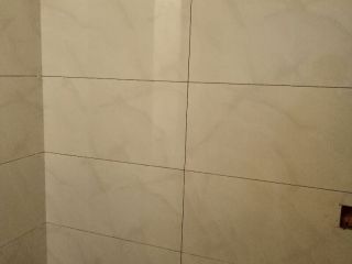 厨房、卫生间墙砖施作