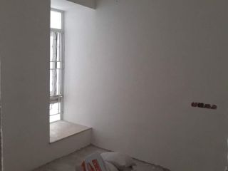 墙、顶面乳胶漆