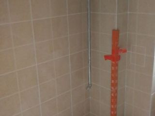 厨房、卫生间墙砖施作