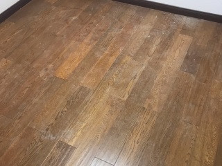 木地板铺设