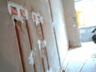 水、电管开槽施作