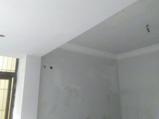 墙、顶面腻子批嵌