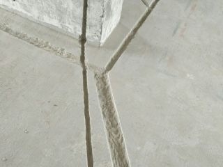 水、电管开槽施工