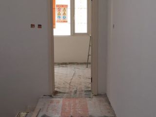 墙、顶面腻子批嵌