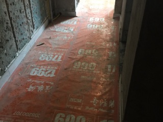 地砖铺贴及地面找平施作