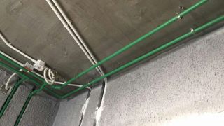 水、电管开槽施作