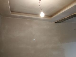 墙、顶面腻子批嵌
