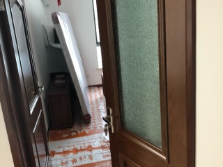 成品门及墙纸铺贴