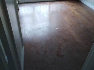 实木复合地板铺设