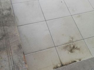 地砖铺贴及地面找平施作