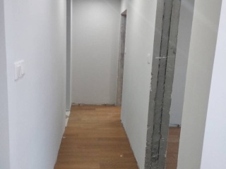 实木复合地板铺设