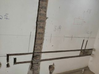 水、电管开槽施作