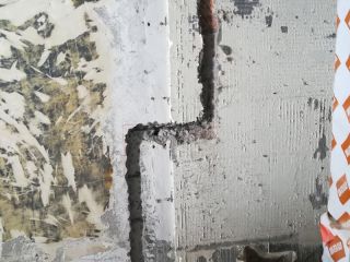 水、电管开槽施作