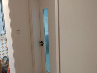 成品门及墙纸铺贴