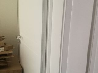 成品门及墙纸铺贴