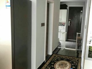 成品门及墙纸铺贴