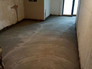 地砖铺贴及地面找平施作