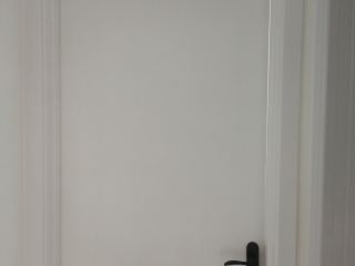 成品门及墙纸铺贴