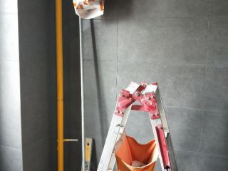 厨房、卫生间墙砖施作