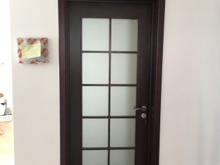 成品门及墙纸铺贴